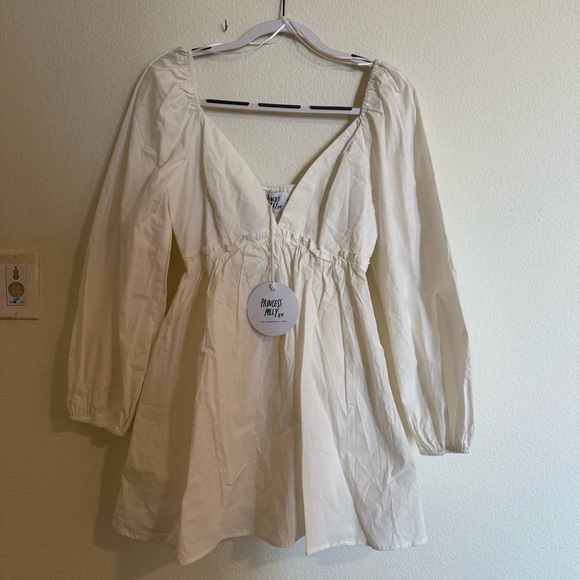 Princess Polly | White Skylark Plunging Empire Waist Mini Dress
8 US - Picture 6 of 8